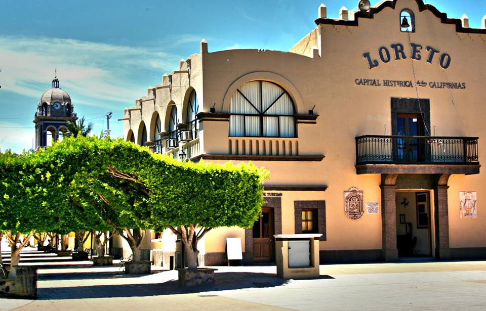 Loreto Mexico downtown plaza