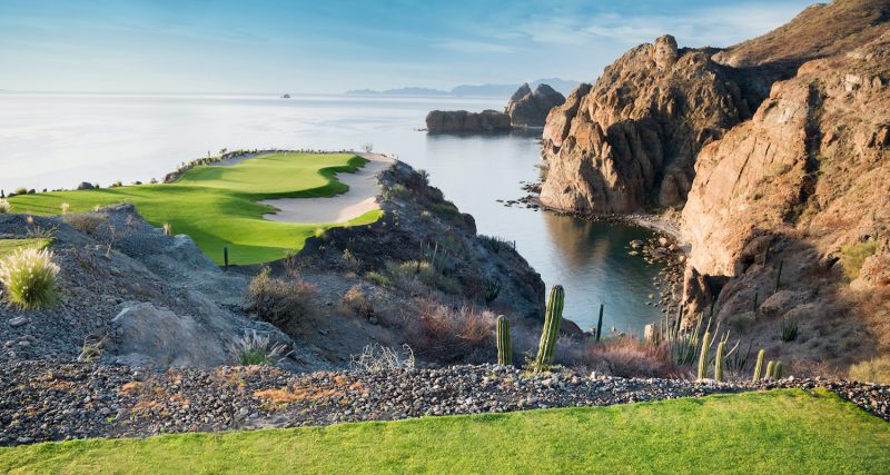 hole 17th at tpc danzante bay at the islands of loreto golf course