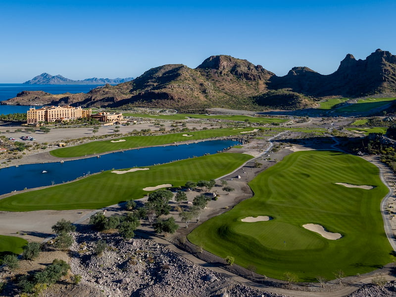 Luxury Hotel Golf Courses in the World